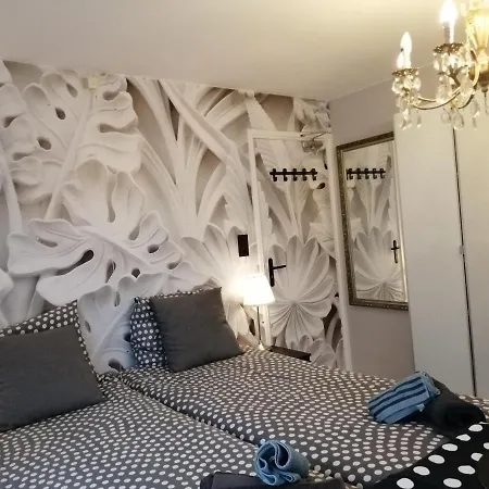 Schier Guest house *