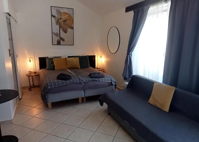 Schier Guest house 3*