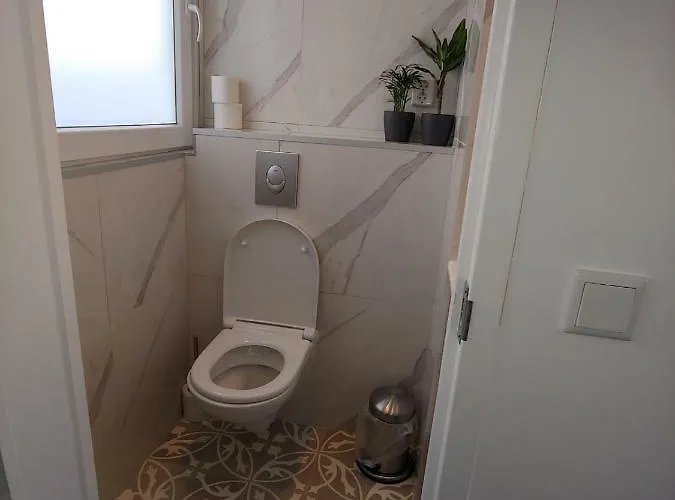 希尔膳食旅店 招待所 赞德沃特